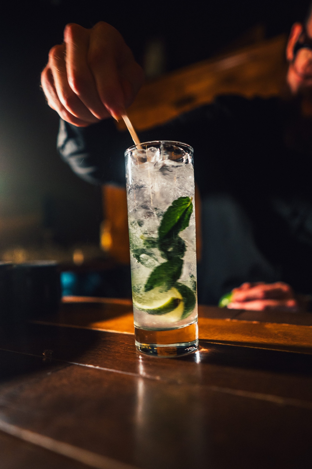 Cocktail préparé au bar